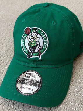 New Era Boston Celtics 9TWENTY Core Classic 2.0 Green Adjustable Hat Cap NBA NWT